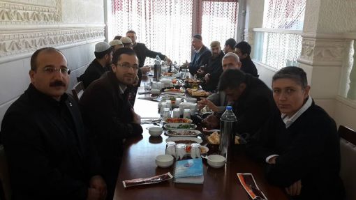 Bağımsız Diyanet Hizmet-Sen Mardin üyeleri yemekli toplantıda buluştu.