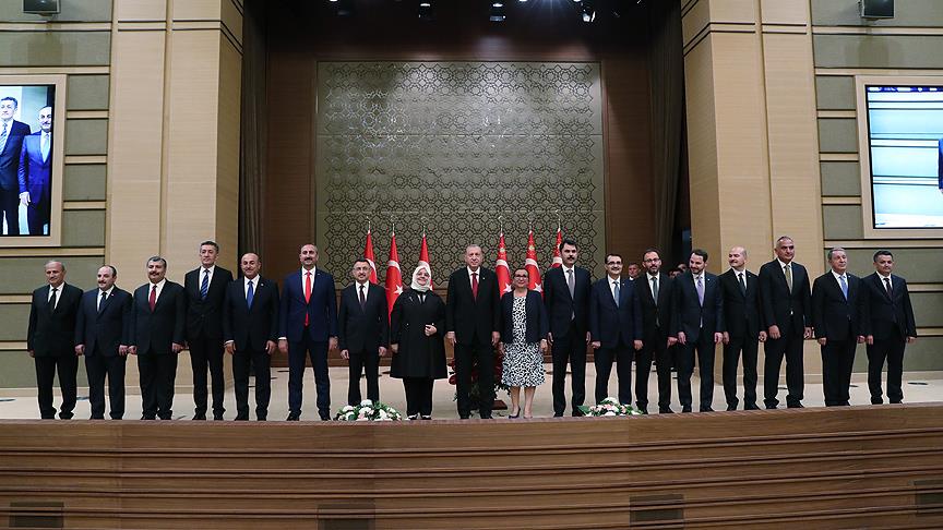 İlk Cumhurbaşkanlığı Kabinesini Tebrik Ediyor, Başarılar Diliyoruz