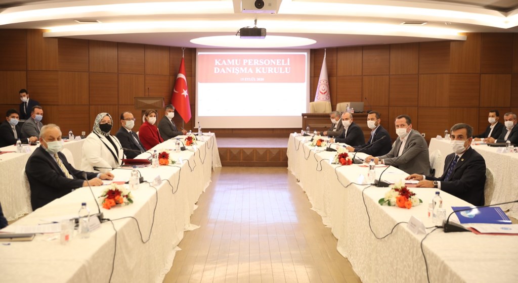 Kpdk Toplantısında Yine Konuştular, Konuştular, Yine Karar Almadan Dağıldılar.